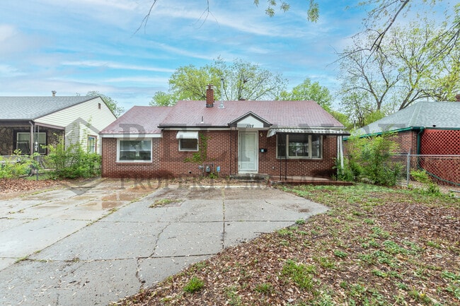 Building Photo - 1128 N Estelle St