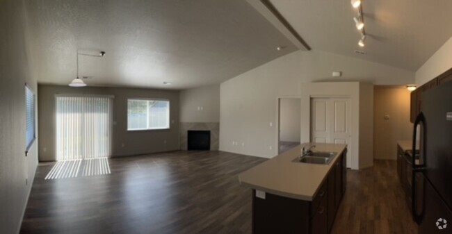 Building Photo - 1608 Unit 807 Rental