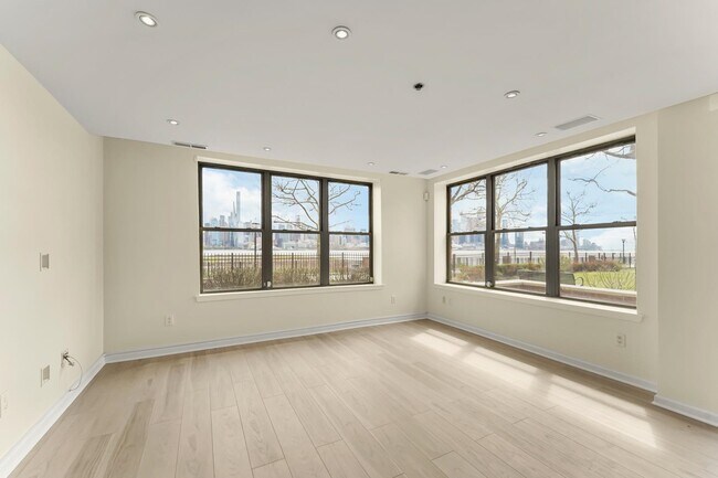 Photo - 24 Ave at Port Imperial Unit B03