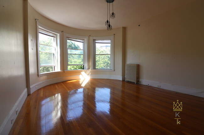 Photo - 1477 Beacon St Condo Unit 51