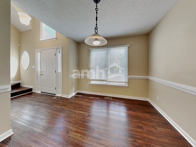 Photo - 4805 Adams Ridge Dr