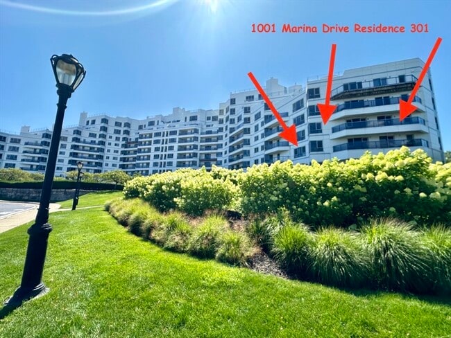 Photo - 1001 Marina Dr Unit 301