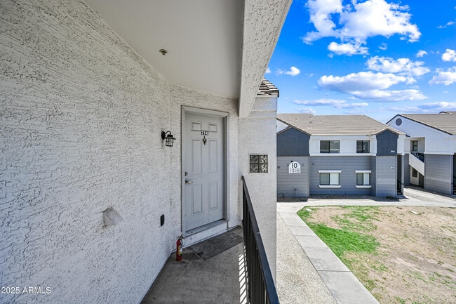 Photo - 3065 N 67th Ave Unit 214