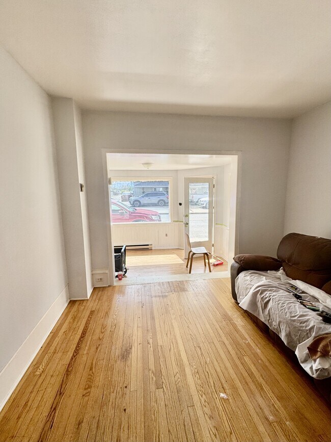 Photo - 209 Prescott St