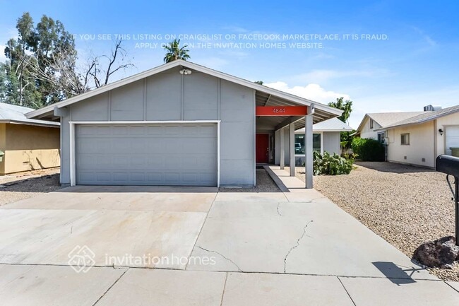 Building Photo - 4844 W Townley Ave