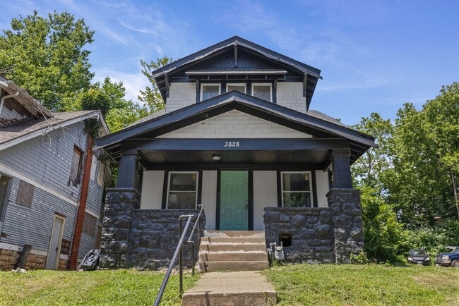 Photo - 3828 Chestnut Ave