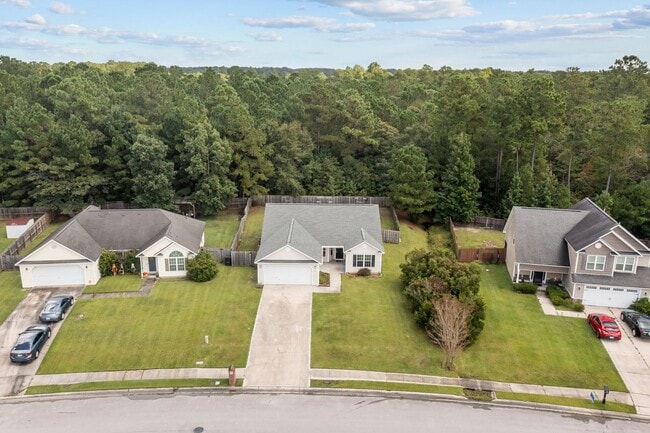 Photo - Welcome to Aragona Village!