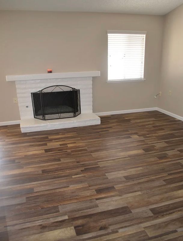 Photo - 928 Summerfield St