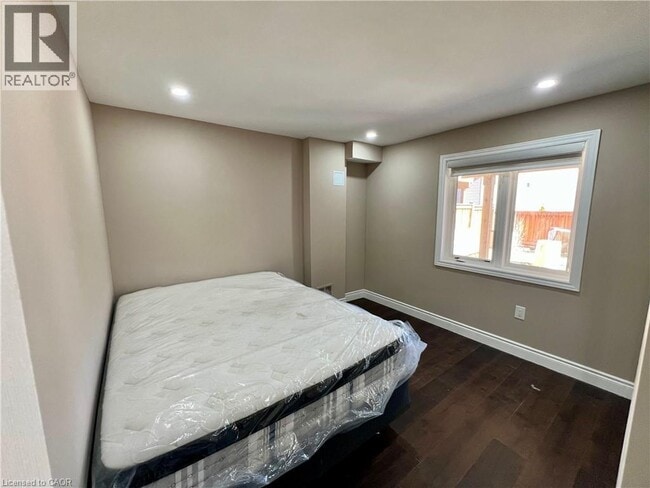 Photo - 1480 Old Zeller Dr