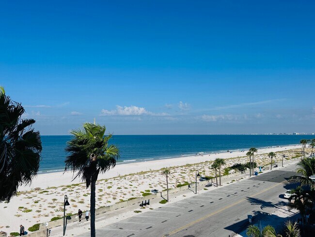 Photo - 555 Gulf Way Unit 5N