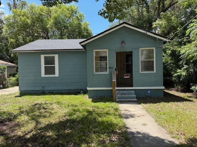 Building Photo - Updated 3 Bedroom Home With Washer And Dryer Included