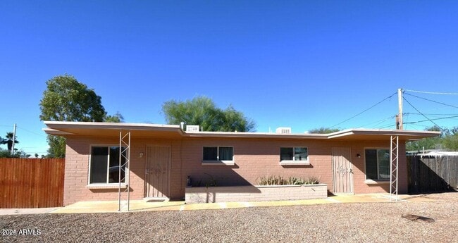 Photo - 2906 N Euclid Ave Apartment Unit B