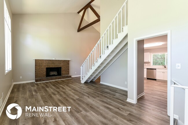 Photo - 1039 Huntingdon Ct