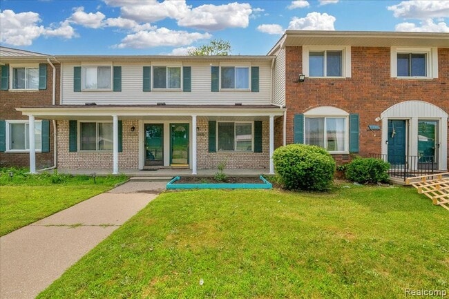 Building Photo - 13426 Denver Cir E Rental