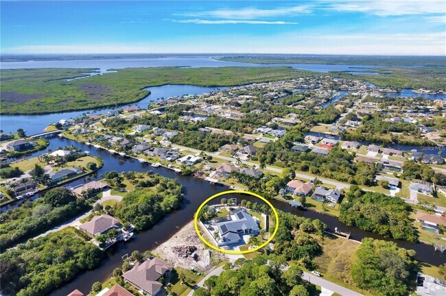Building Photo - 17380 Bayharbor Cir Rental