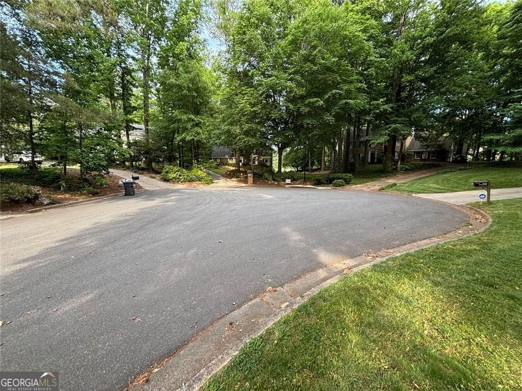 Photo - 4533 Middlebury Ct NE