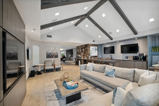 Photo - Arbors on Duke