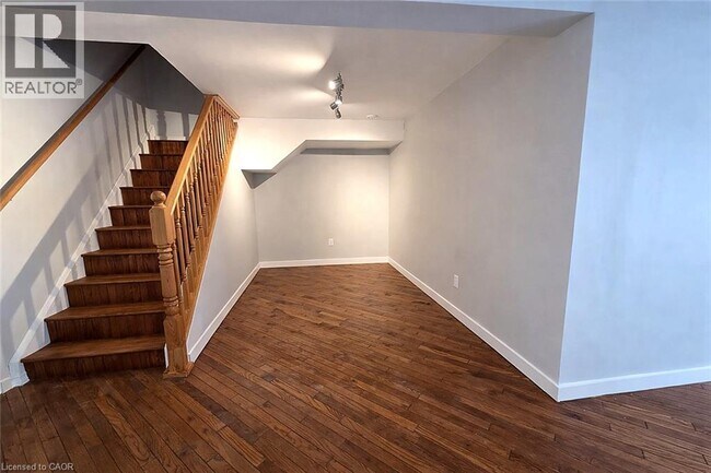 Photo - 43 Southwood Dr