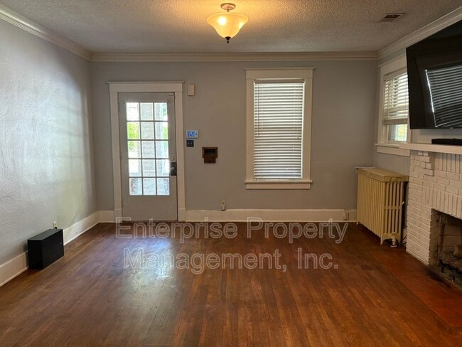 Photo - 2371 Parkway Pl