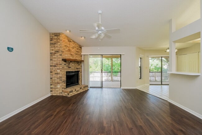 Photo - 5713 Erhardt Dr