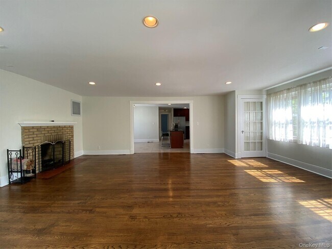 Photo - 27 Grand Blvd Unit A