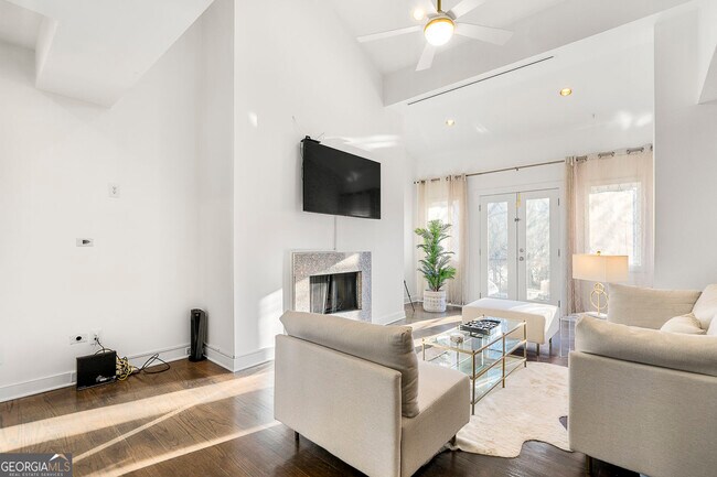 2840 Peachtree Rd Unit 502