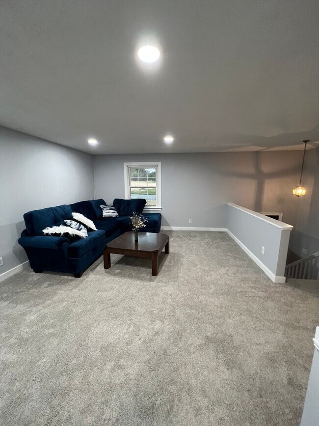 Photo - 7337 Clark Circle