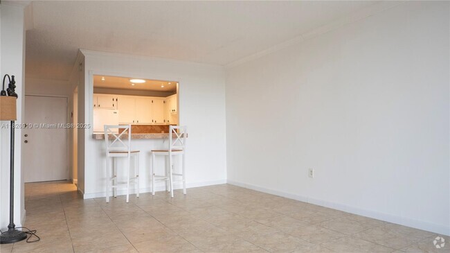 Building Photo - 16851 NE 23rd Ave Unit B621 Rental