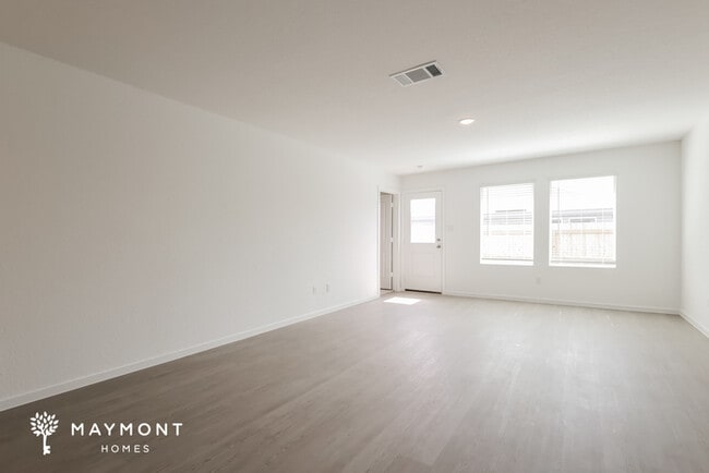 Photo - 2408 Shady Grv