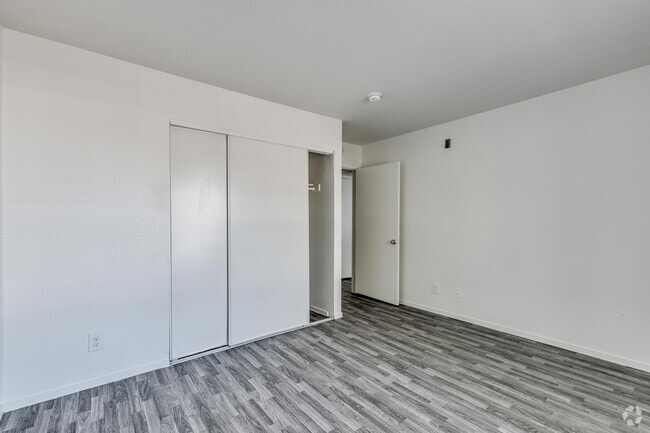 2 BR, 2 BA - 976 SF - Ashford Manor Apartments