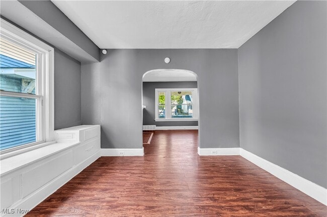 Photo - 414 E 147th St Unidad DN