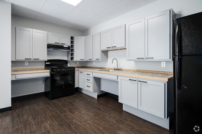 2 habitaciones, 1 baño - 900 pies cuadrados - Sunrise Apartments at Melrose