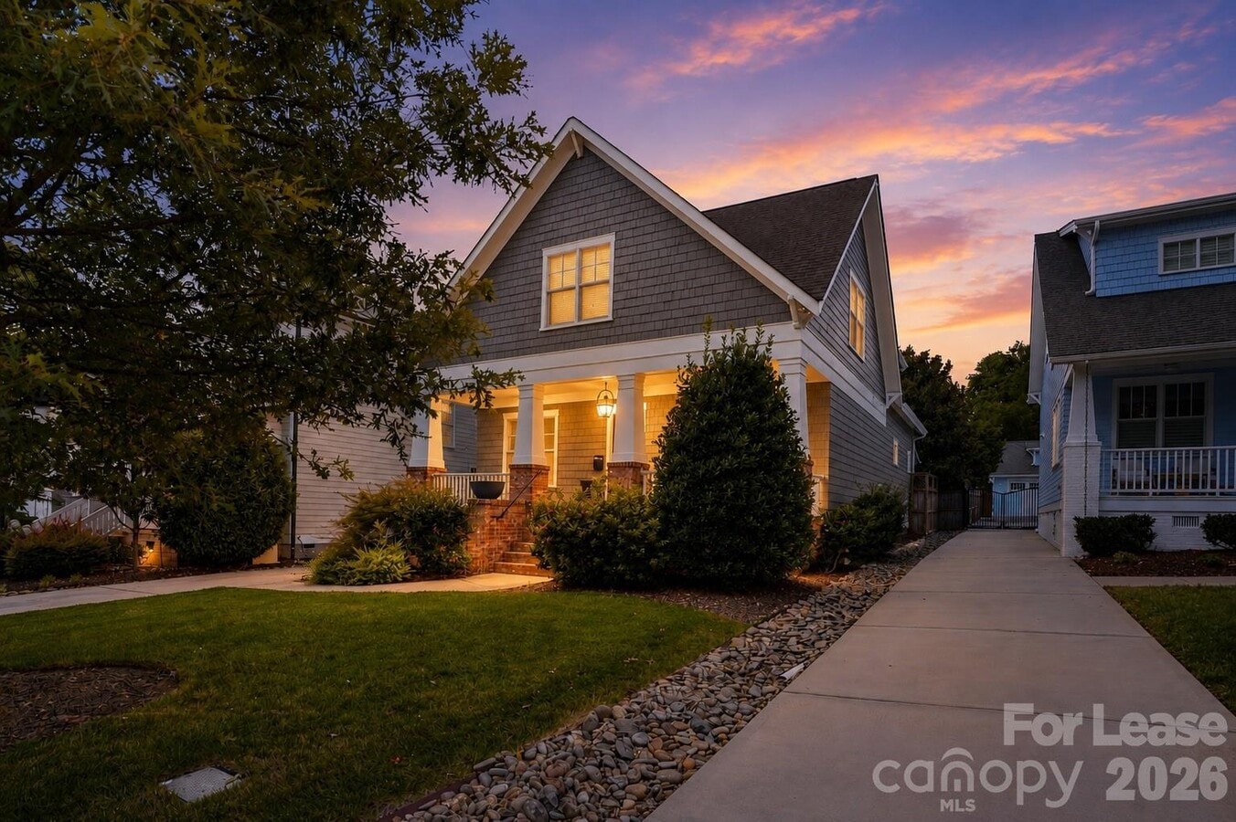 Photo - 404 Iverson Way