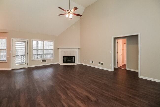 Photo - 128 Alexander Dr