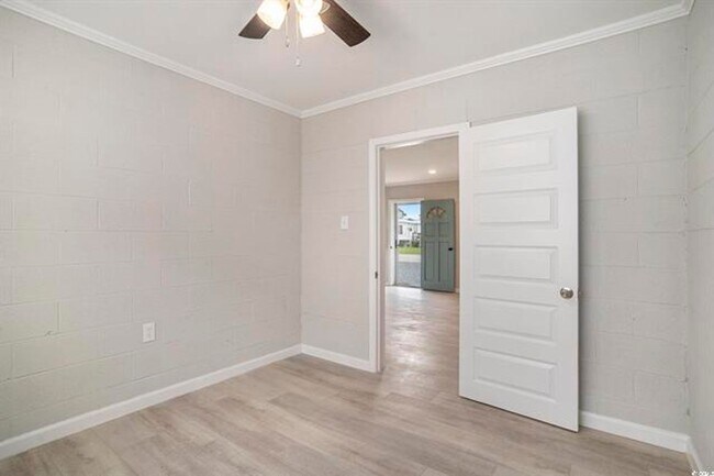 1911 Madison Dr