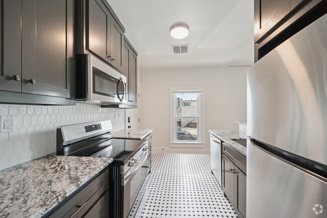 Building Photo - 1437 S Peoria Ave Unit 1437 S Peoria Avenue  #1 Rental