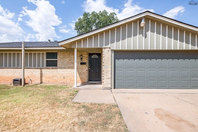 9 Jo Ann Cir