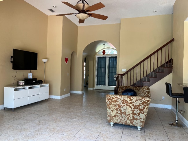 Photo - 7670 Milano Dr