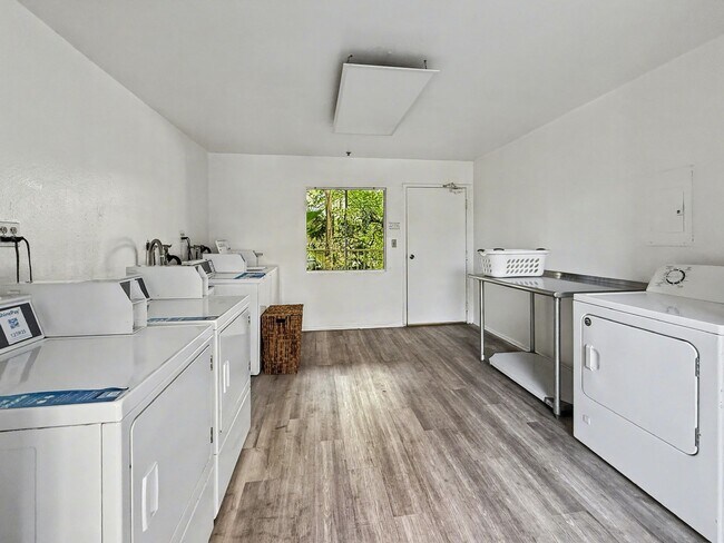 Westgate Apartments LLC