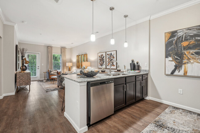 Building Photo - The Cascades Rental