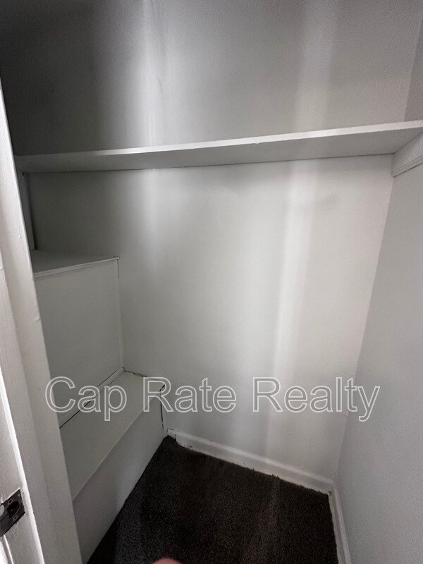 2359 McGuffey Rd