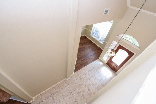 Building Photo - 15007 Grape Orchard Ct