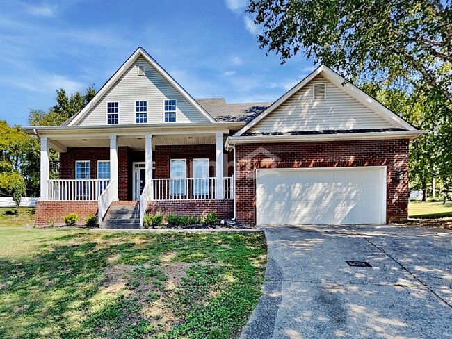 Building Photo - 1213 Travelers Pl