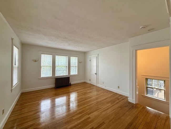Photo - 7 Oliver Rd Unit 2
