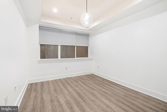 Photo - 1649 E Eyre St