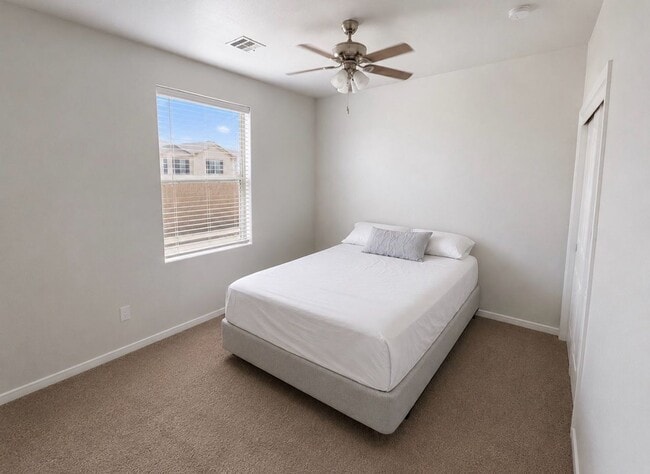 Photo - odern Living, Prime Location, Endless Convenience