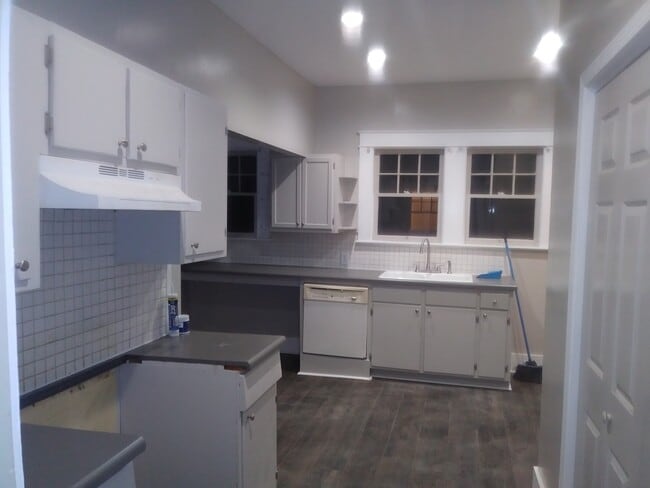 Photo - 8111 2nd Ave S