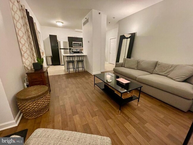 Photo - 301 N Darlington St