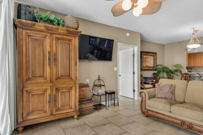 Photo - 2 Portofino Dr Unit ID1334736P