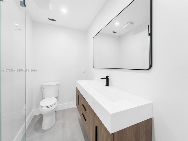 Photo - 212 SW 7th St